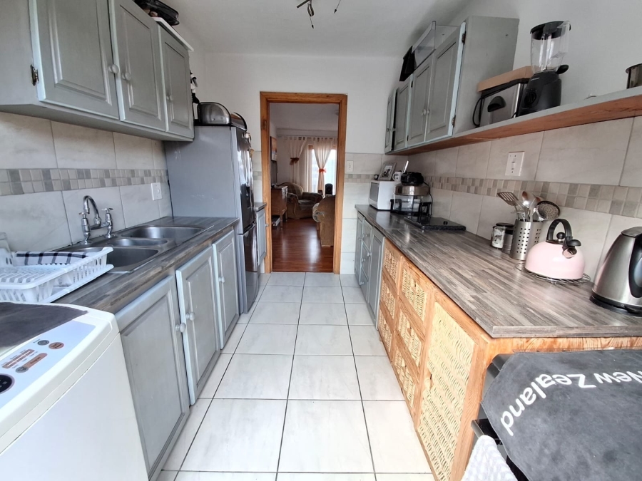 2 Bedroom Property for Sale in Beacon Bay Eastern Cape